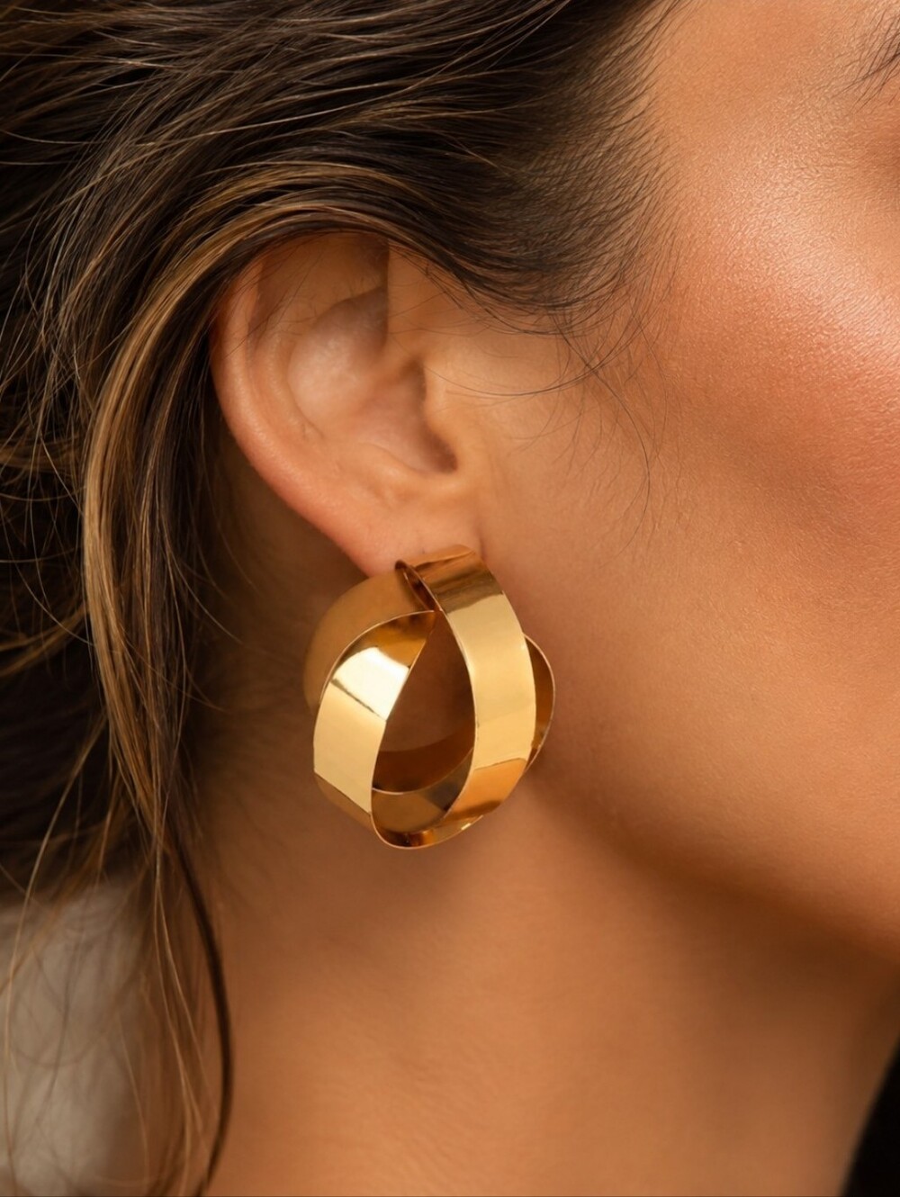BOSTON PROPER GEO TWIST EARRINGS
